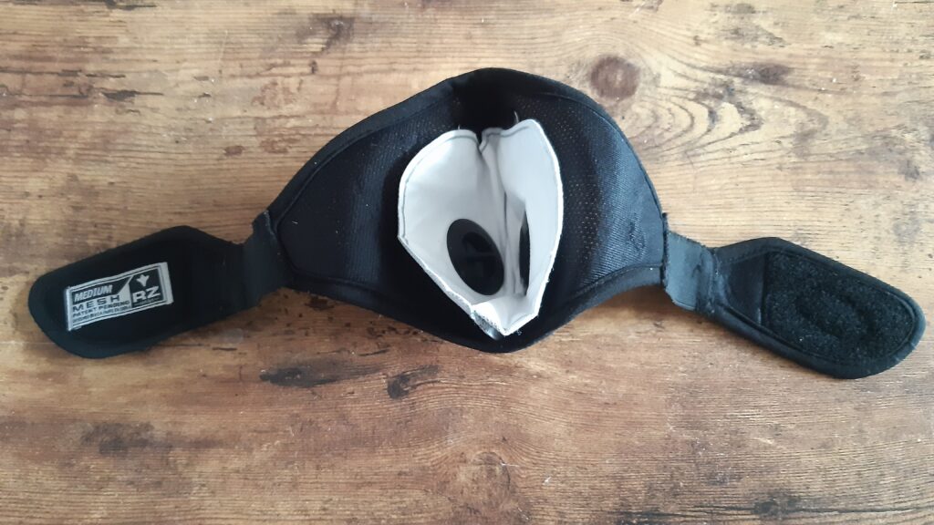 Maska antysmogowa RZ Mask M2 w środku - filtr