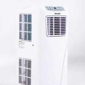 Klimatyzator przenośny Ravanson PM-9500, zdjęcie pod kątem 45 stopni