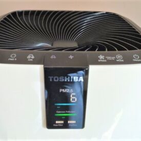 Oczyszczacz powietrza Toshiba CAF X116XPL panel sterowania