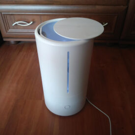 Nawilżacz powietrza Xiaomi Mi Smart Antibacterial Humidifier z otwartą pokrywą