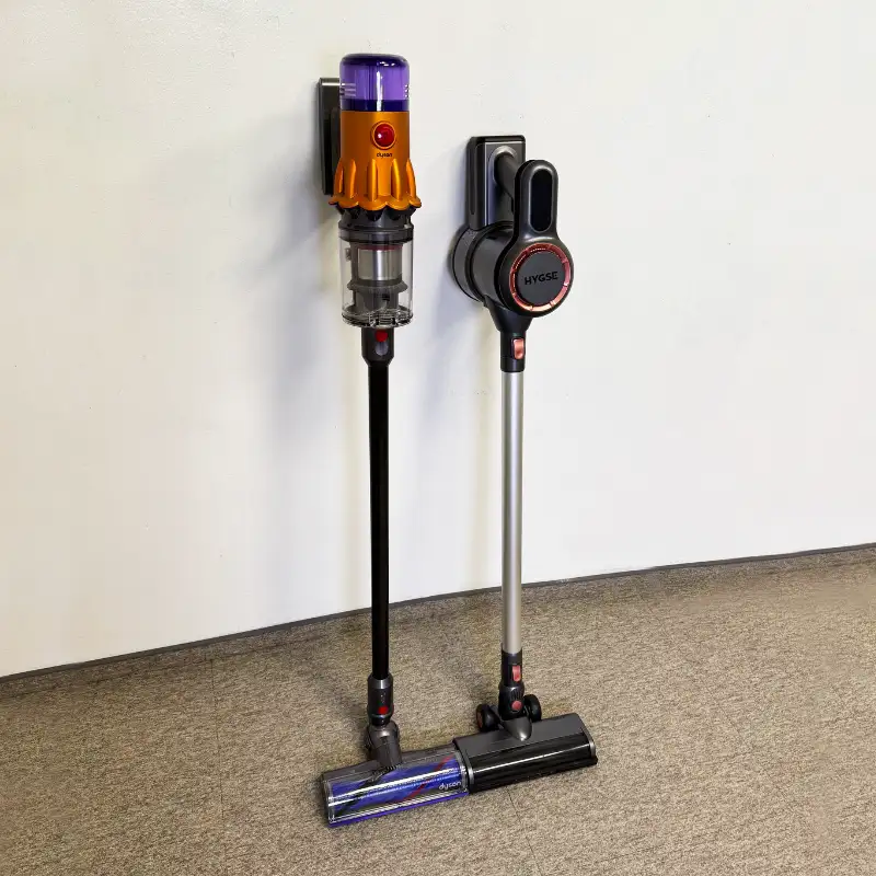 Dyson V12 Detect Slim Absolute vs Hygse handy - odkurzacze pionowe