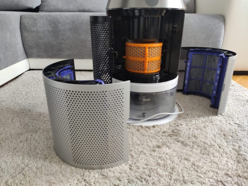 Otwarty oczyszczacz powietrza Dyson Pure Humidify+Cool wraz z filtrami