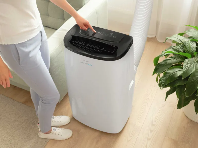 Klimatyzator przenośny. Sencor SAC MT1803CH z rurą wyrzutową