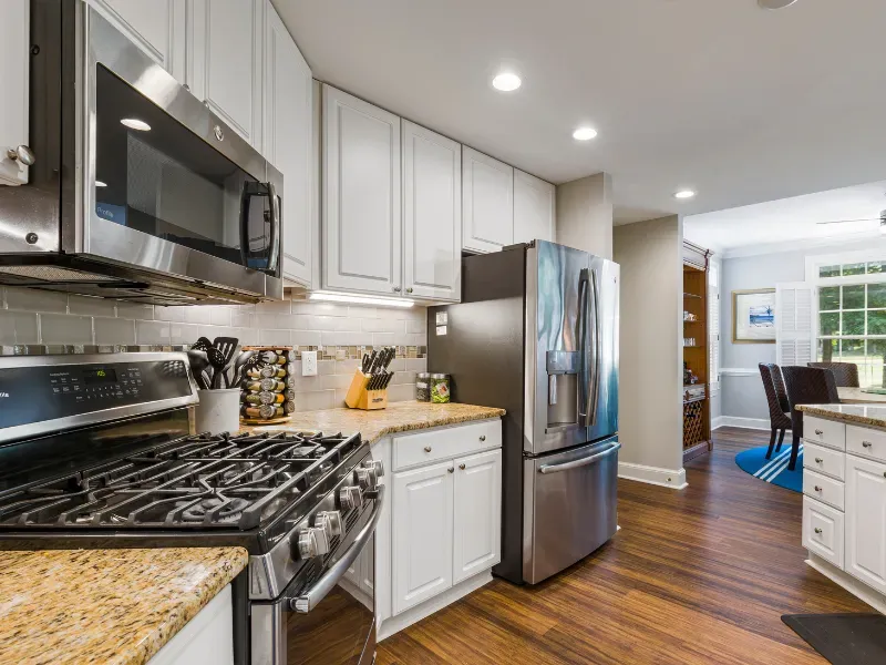 Lodówka z filtrem do wody