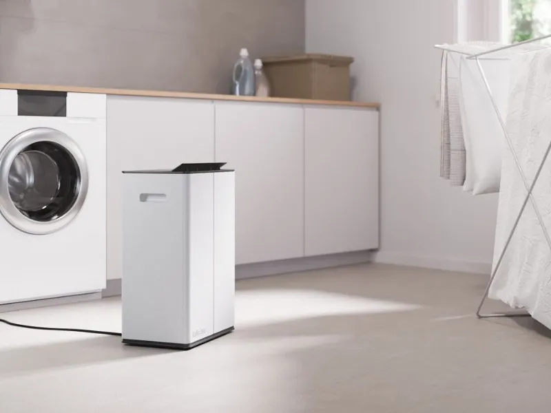 Osuszacz Stadler Form Lukas - podczas suszenia prania