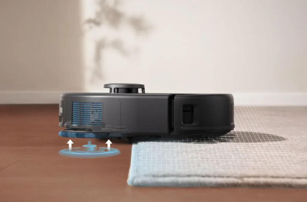 Unoszenie mopów w robocie Eufy X10 Pro Omni