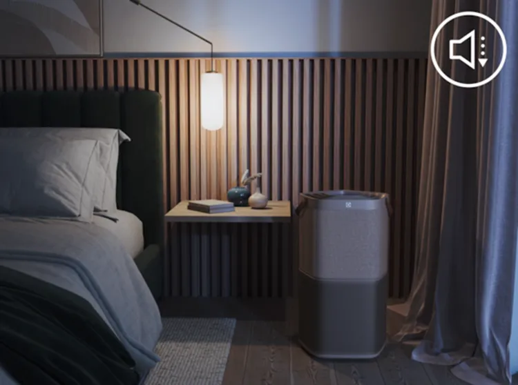 Electrolux Pure 600 - ilustracja cichej pracy oczyszczacza w sypialni. Materiały producenta Electrolux