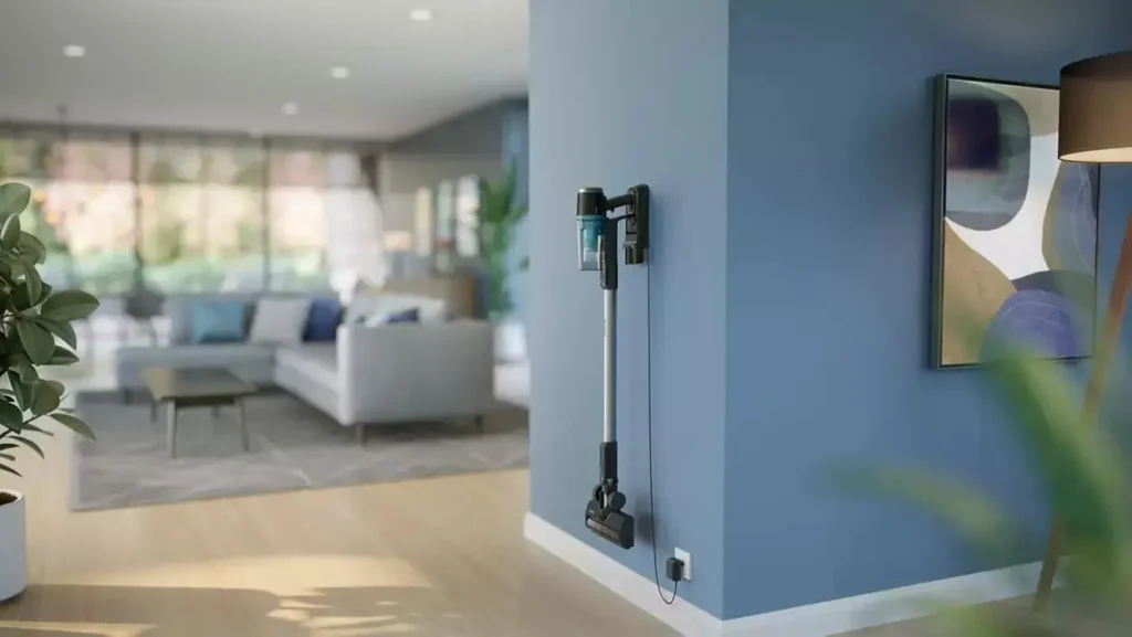 Philips Aqua 3000 XC3131/01 powieszony na ścianie