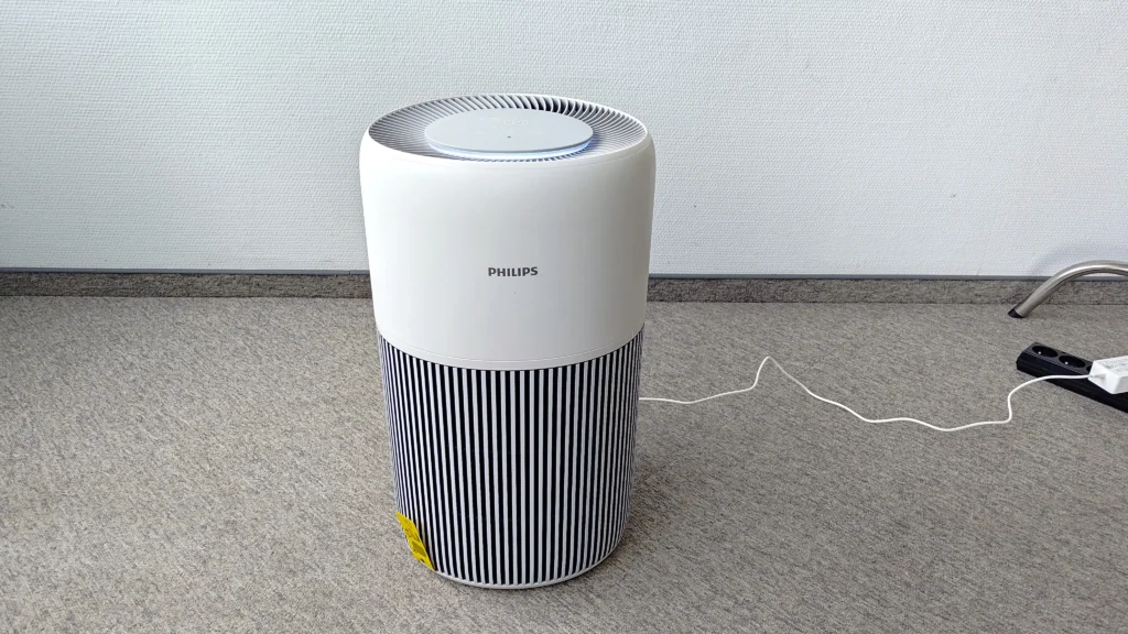 Philips AC2220/10 od przodu. Materiały własne Ranking-Oczyszczaczy.pl