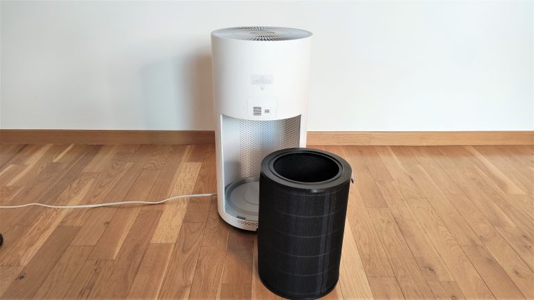 Wyjęty filtr z Smartmi Air Purifier