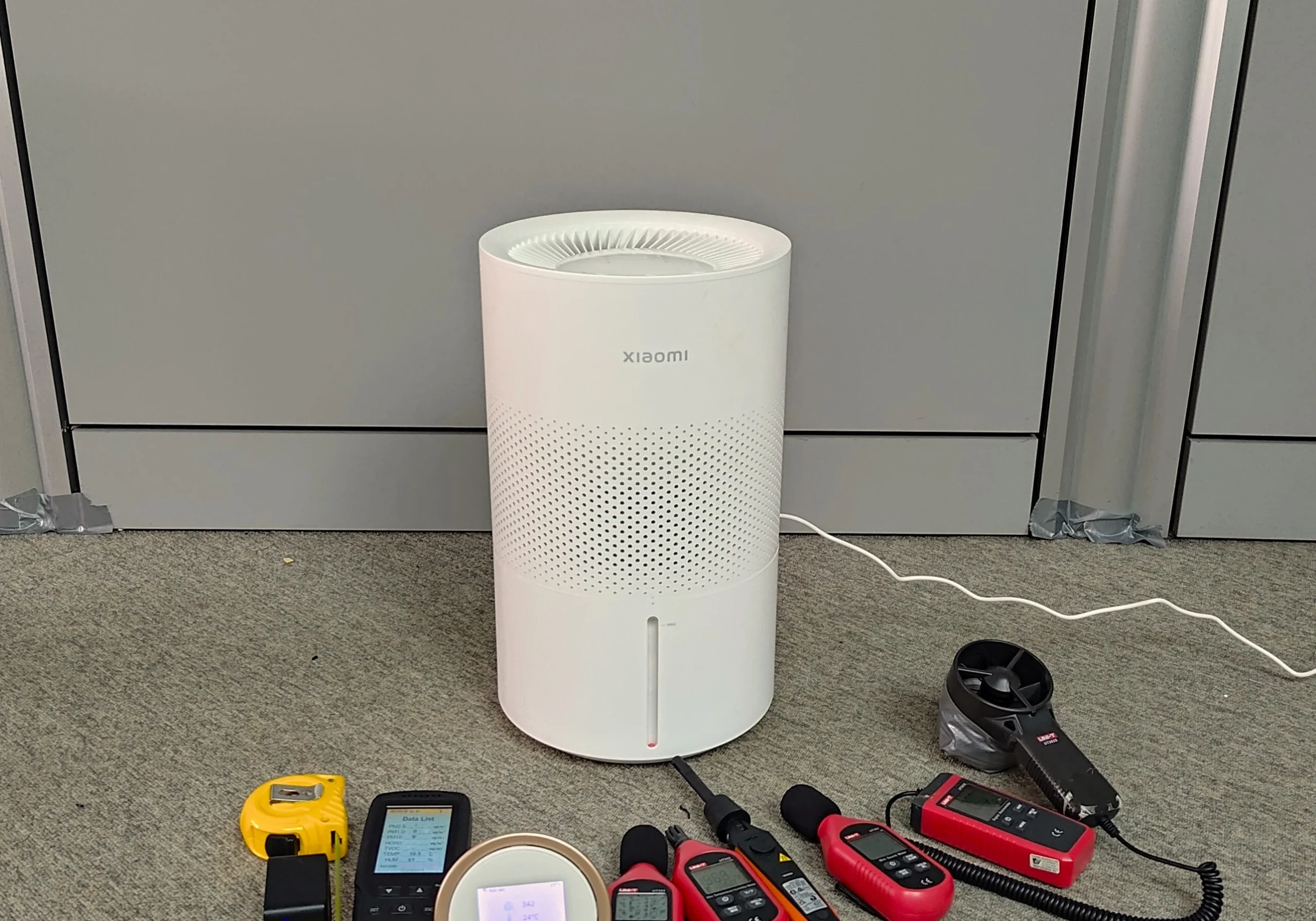 Xiaomi Smart Evaporative Humidifier w naszym labie. Widok od przodu. Materiały własne Ranking-Oczyszczaczy.pl