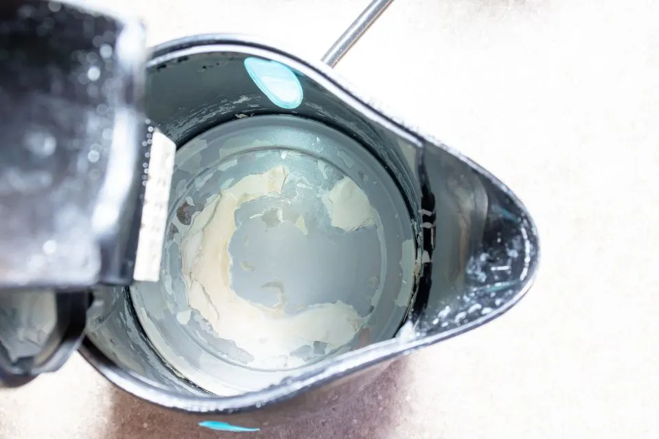 Kamień wodny w czajniku